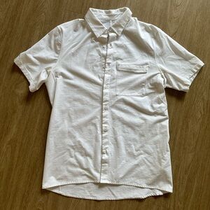 Lululemon Commission Short Sleeve Shirt